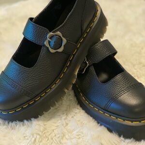 Dr. Martens Addina Flower Buckle Leather Platform Mary Janes size 10